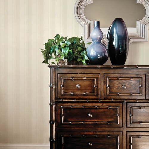 Banda | Balanced Stripe Wallpaper