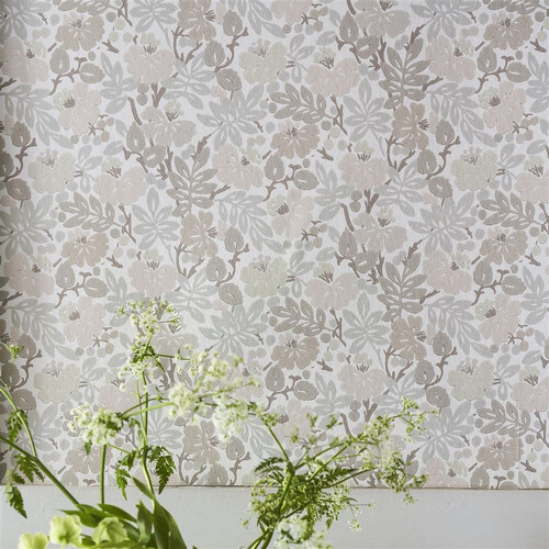 Carlisle Fauna | Leafy Floral Wallpaper