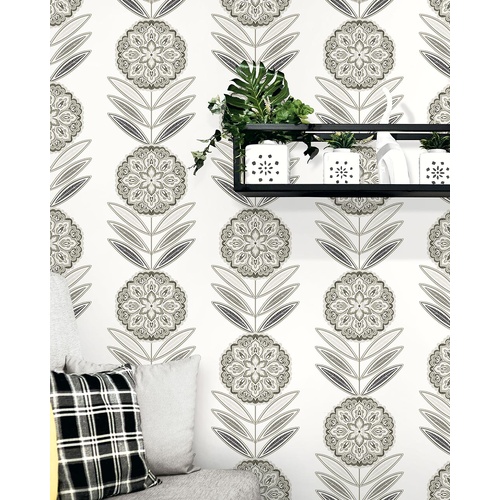 Belle | Mandala Flower Chain Wallpaper